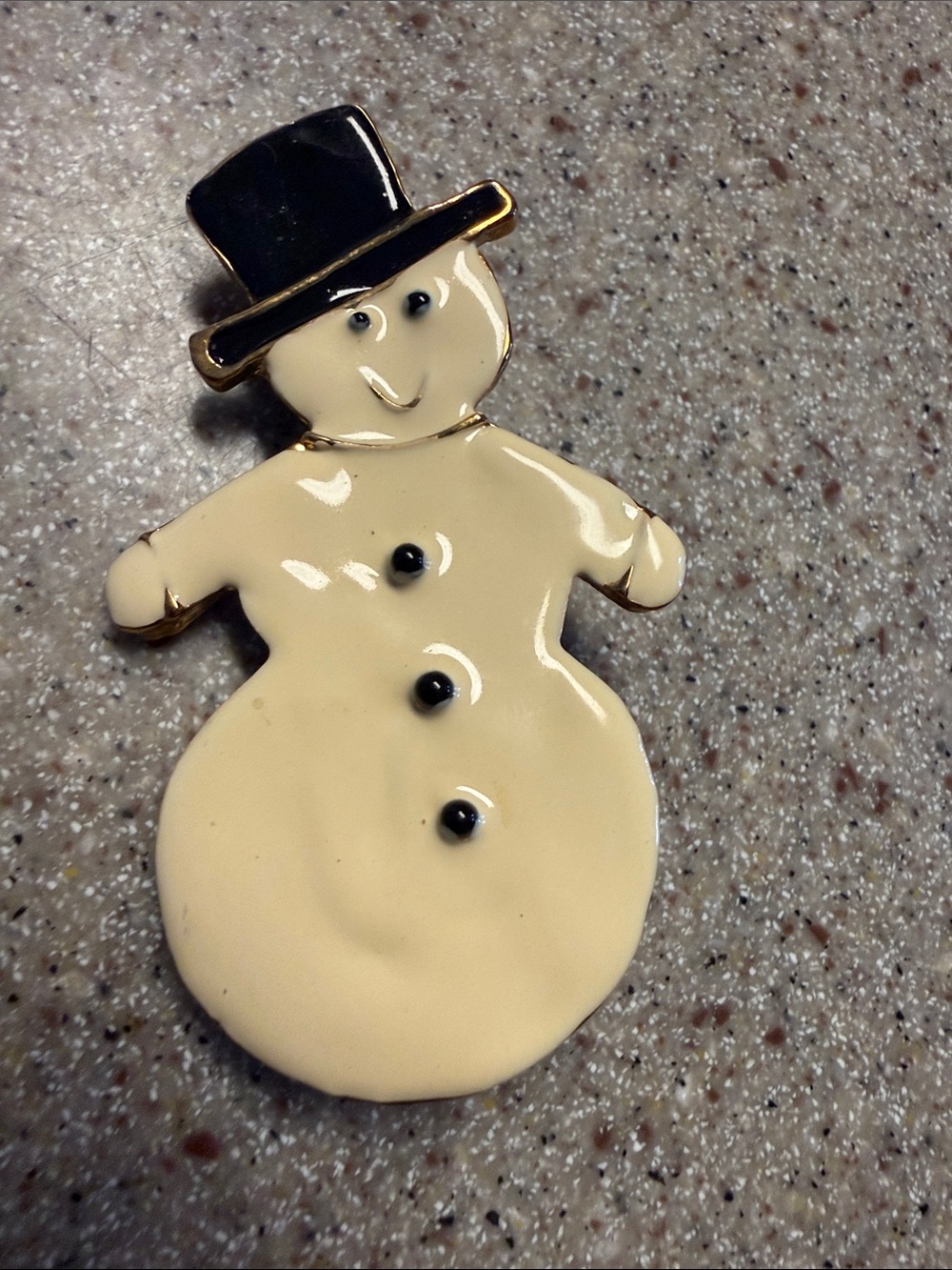 Vintage Gold Tone Frosty Snowman Pin Brooch Cream enamel Black Hat Christmas